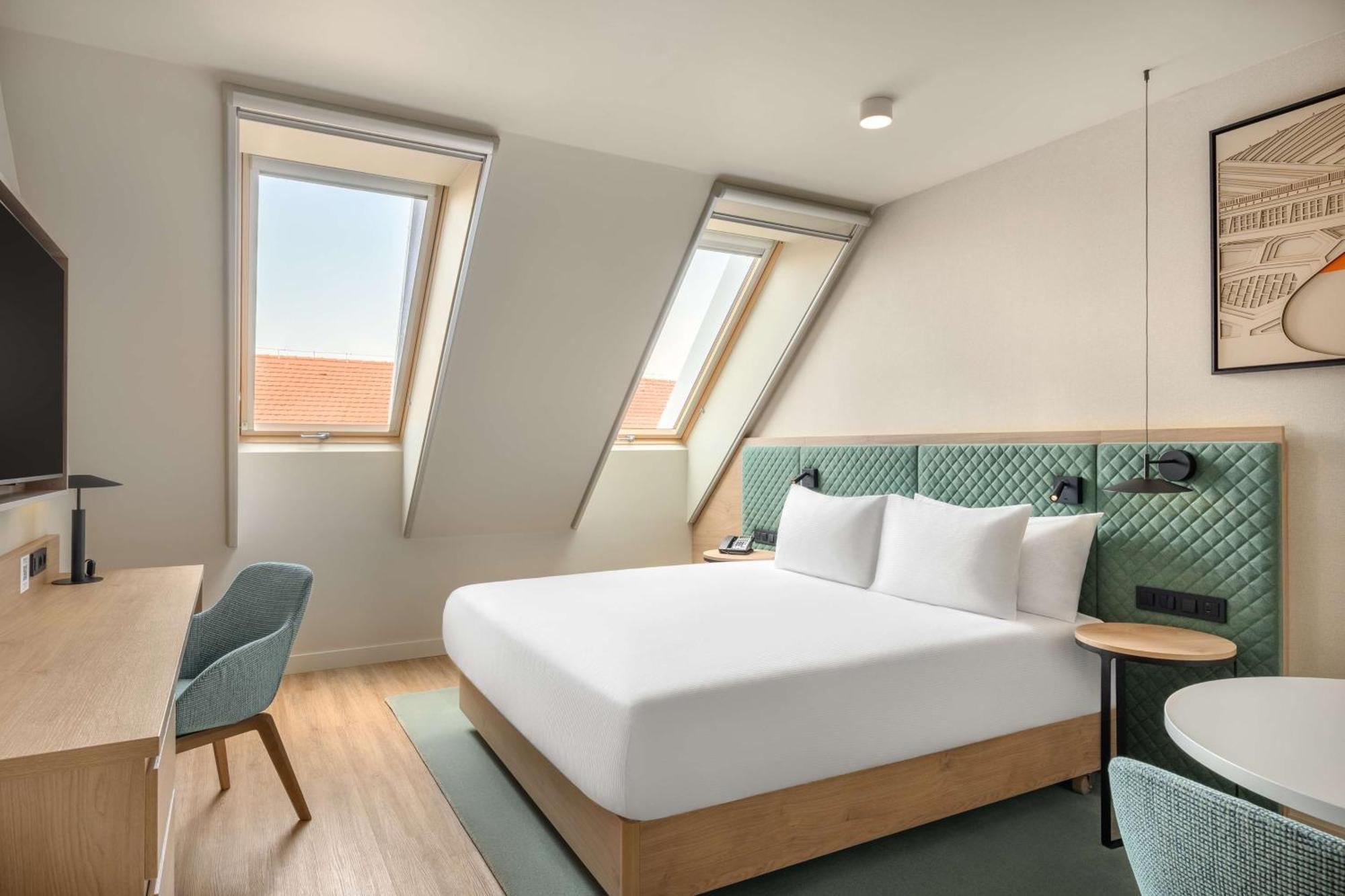Hilton Garden Inn Debrecen City Center Ngoại thất bức ảnh