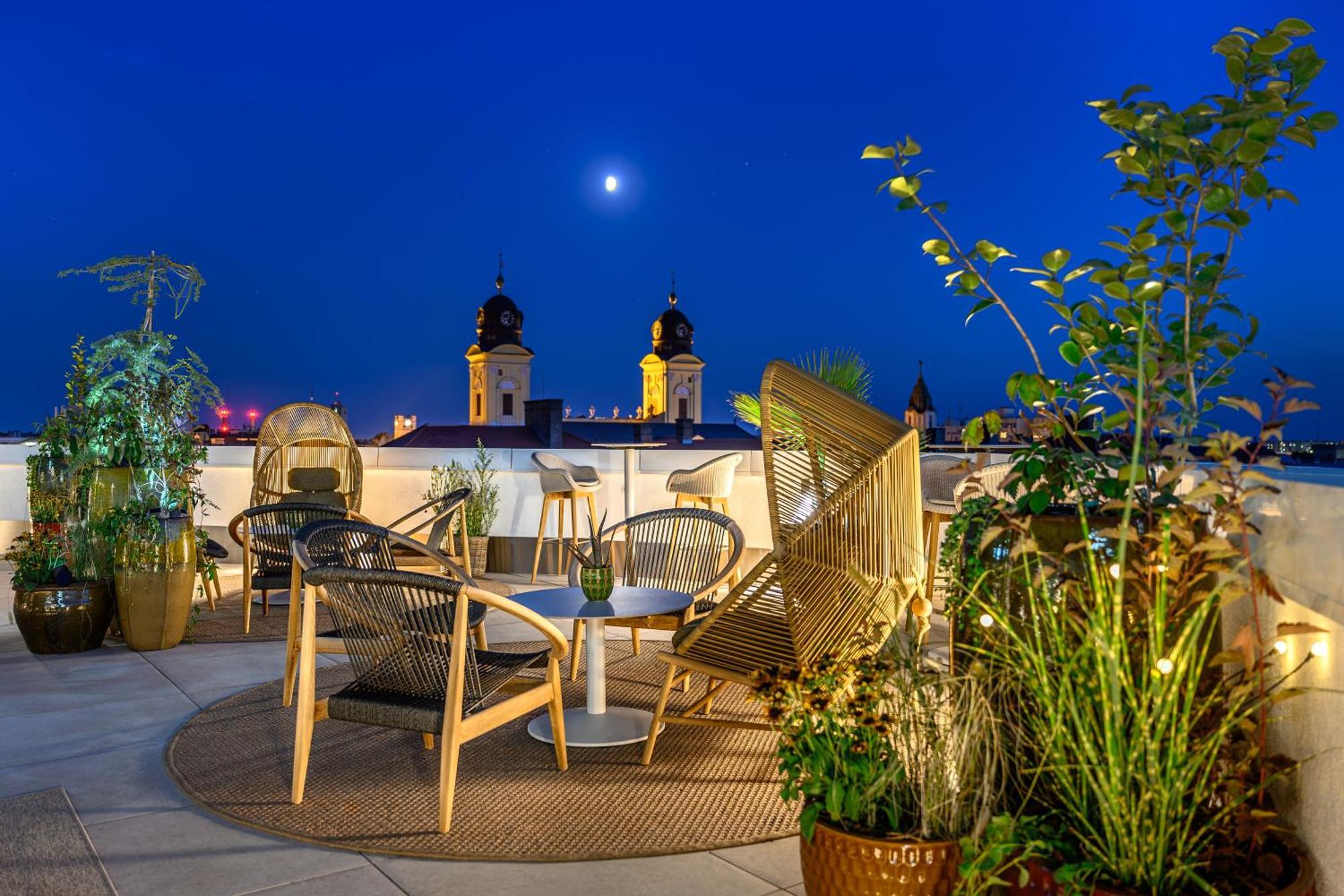 Hilton Garden Inn Debrecen City Center Ngoại thất bức ảnh