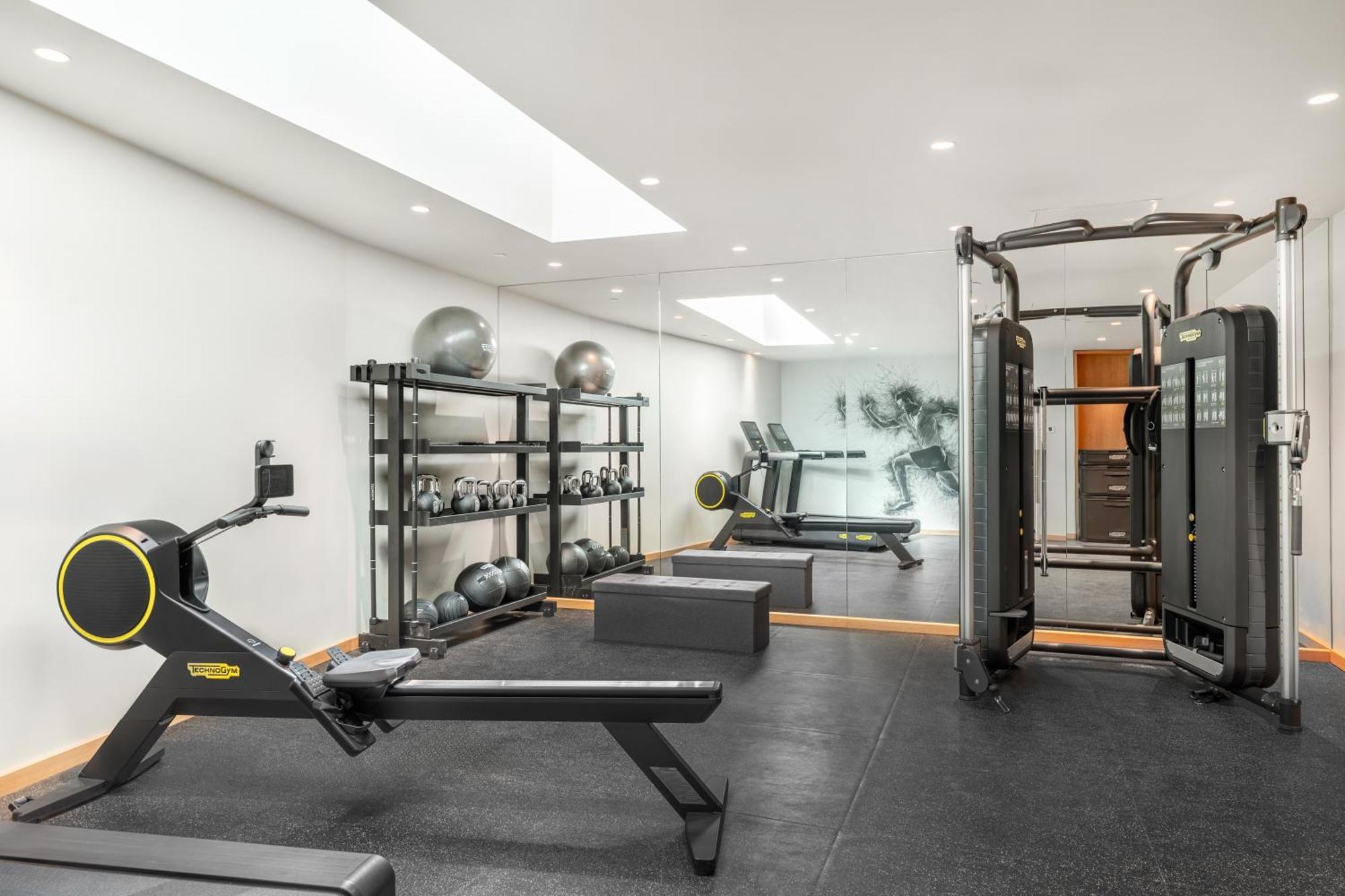 Hilton Garden Inn Debrecen City Center Ngoại thất bức ảnh