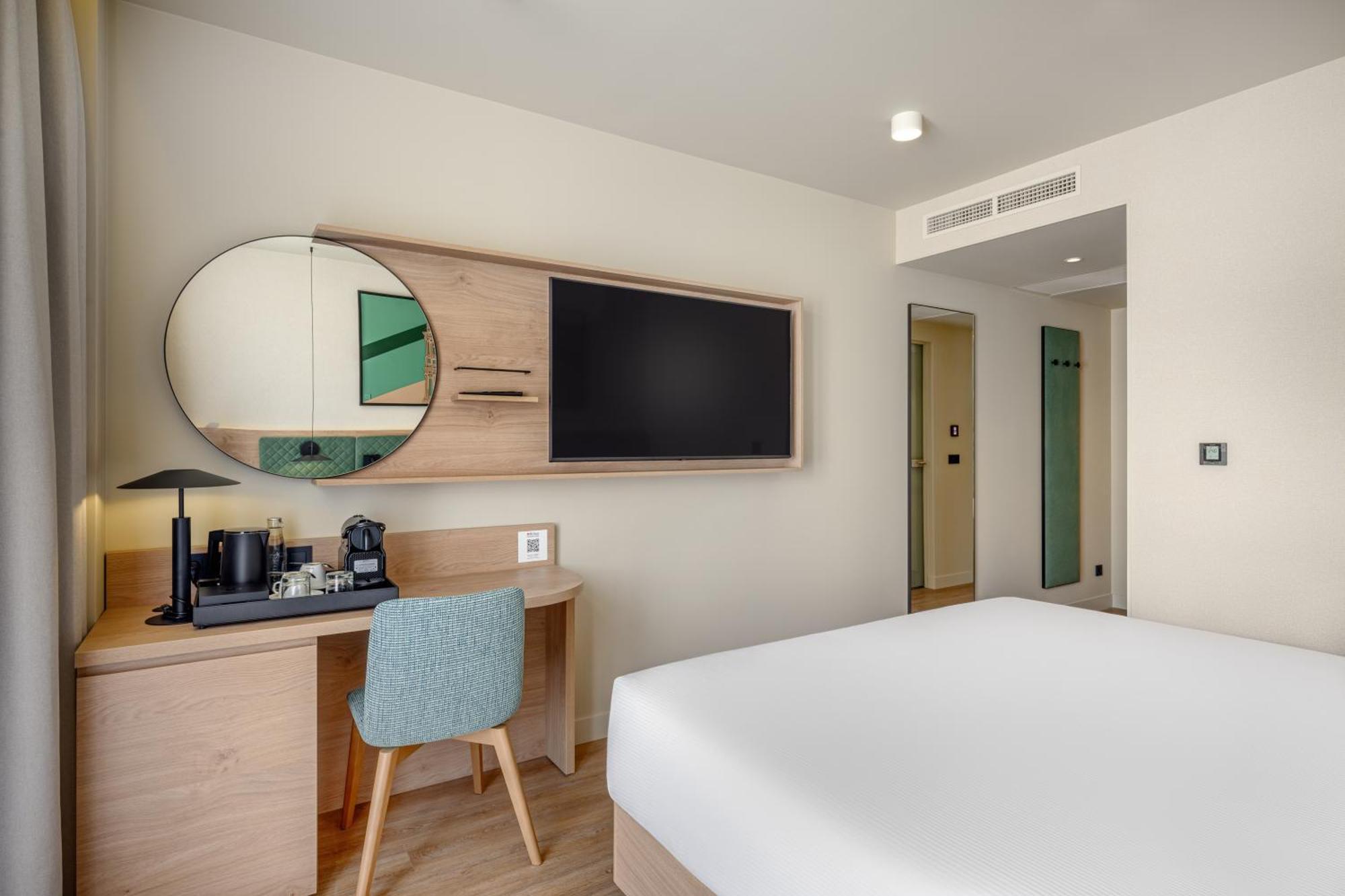 Hilton Garden Inn Debrecen City Center Ngoại thất bức ảnh