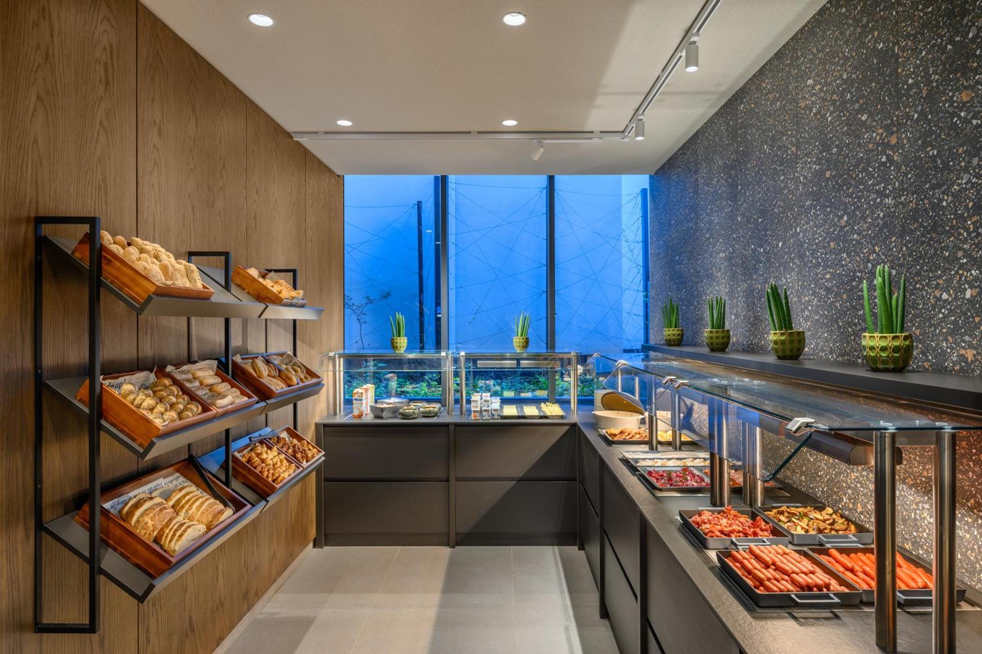 Hilton Garden Inn Debrecen City Center Ngoại thất bức ảnh