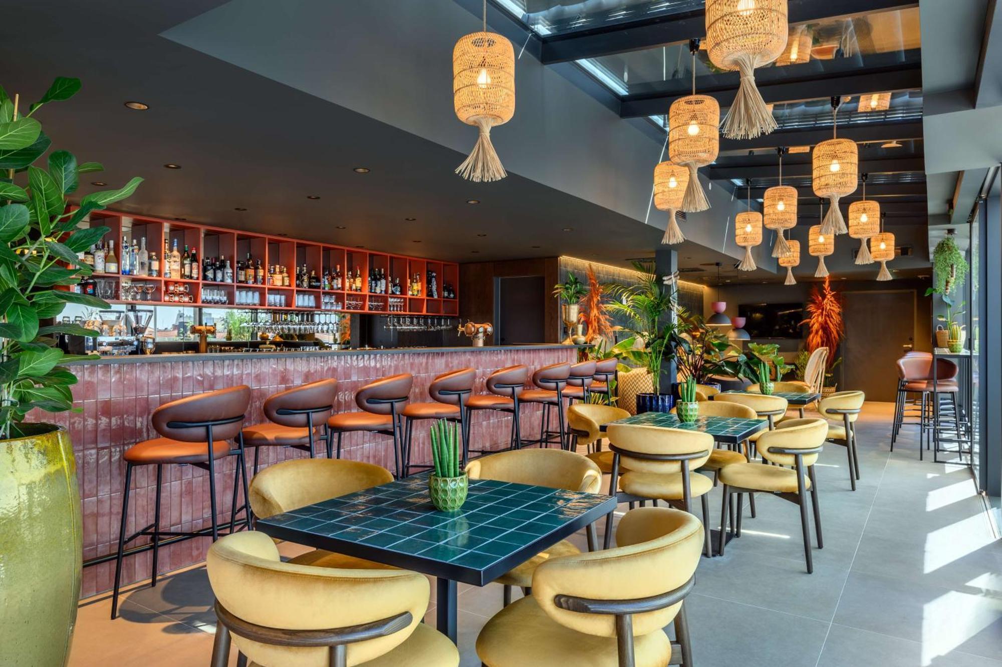 Hilton Garden Inn Debrecen City Center Ngoại thất bức ảnh